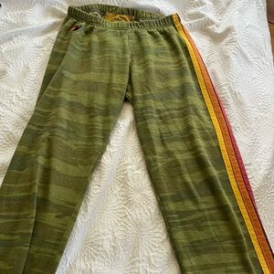 Aviator Nation sweatpants in camo green